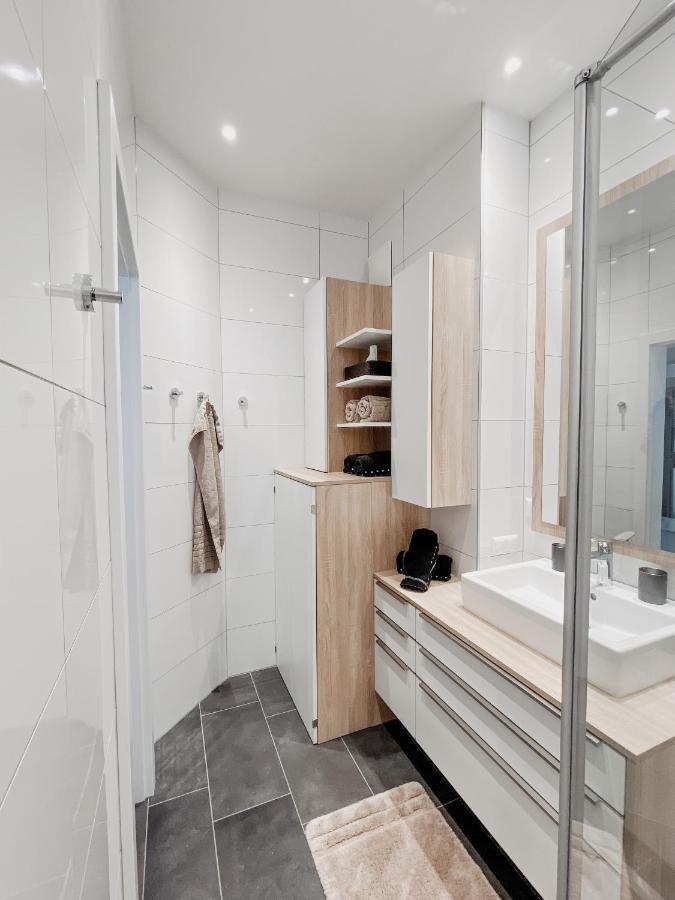 Lake View Apartment Seecorso Velden am Wörthersee Zewnętrze zdjęcie