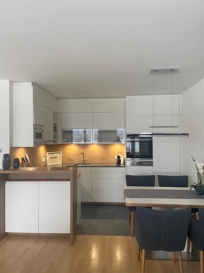 Lake View Apartment Seecorso Velden am Wörthersee Zewnętrze zdjęcie